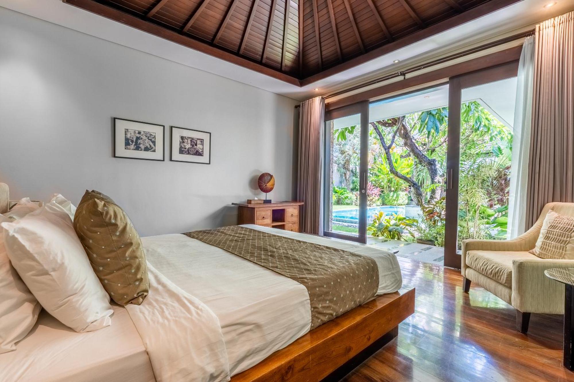 विला Kejora Beachfront Sanur (Bali)